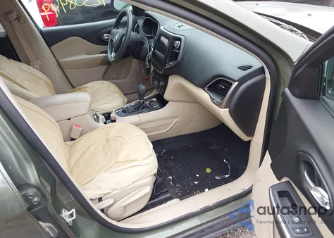 2020 Jeep Cherokee Latitude 4X4 из США, поврежденный, VIN 1C4PJMCB5LD636295